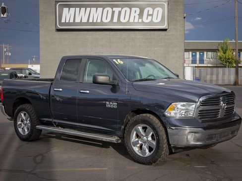 Used 2016 RAM 1500 Big Horn image 2