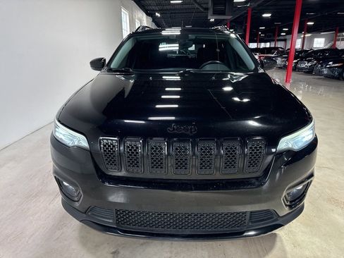 Used 2019 Jeep Cherokee Latitude Plus image 9