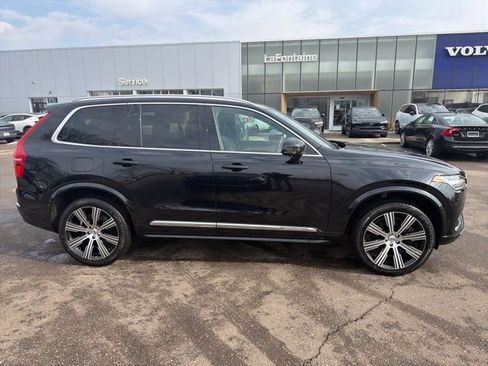 Used 2024 Volvo XC90 T8 Plus w/ Protection Package Premier image 5