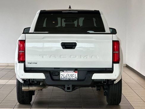 Certified 2025 Toyota Tacoma SR5 image 5