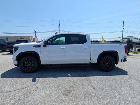 Used 2024 GMC Sierra 1500 Elevation w/ X31 Off-Road Package AWD/4WD image 6