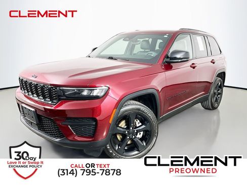 Used 2023 Jeep Grand Cherokee Altitude AWD/4WD image 1