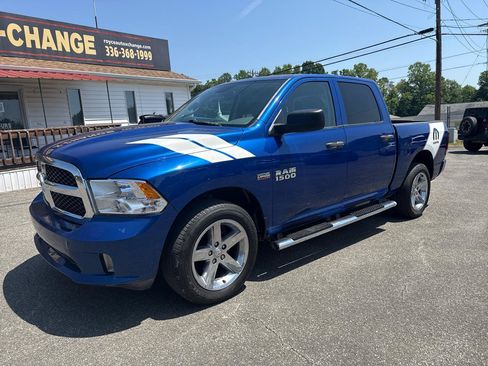 Used 2016 RAM 1500 Express w/ Popular Equipment Group AWD/4WD image 2