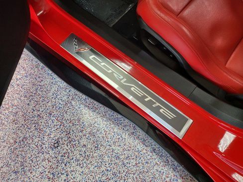 Used 2017 Chevrolet Corvette Z06 w/ Z07 Performance Package image 18