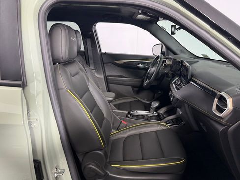 Used 2024 Chevrolet TrailBlazer ACTIV w/ Convenience Package image 33