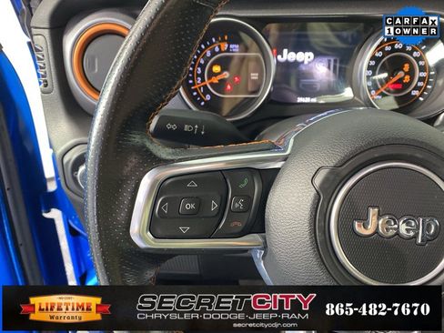 Used 2023 Jeep Gladiator Mojave w/ Trailer Tow Package image 15