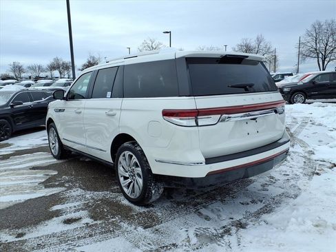 Used 2024 Lincoln Navigator Premiere image 6