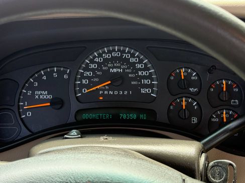 Used 2006 GMC Sierra 2500 W/T w/ Snow Plow Prep Package AWD/4WD image 19