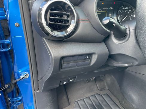 Used 2023 Nissan Kicks SR w/ SR Premium Package image 14