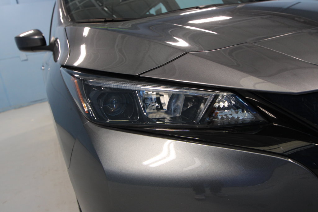 Used 2025 Nissan Leaf S FWD image 32