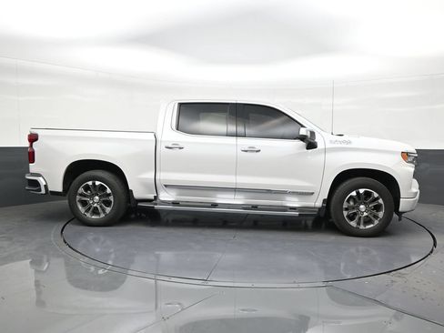 Used 2024 Chevrolet Silverado 1500 High Country w/ Technology Package RWD image 6