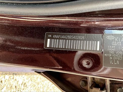 Used 2011 Kia Forte EX FWD image 17