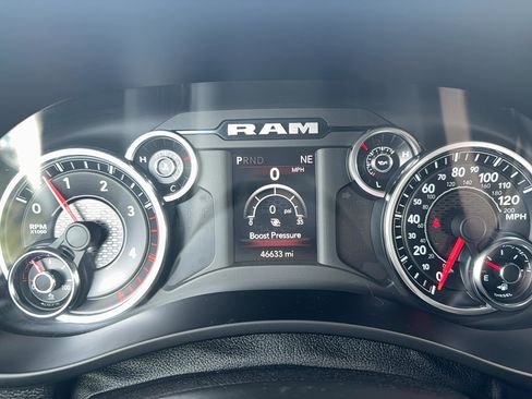 Used 2019 RAM 2500 Big Horn w/ Towing Technology Group AWD/4WD image 24