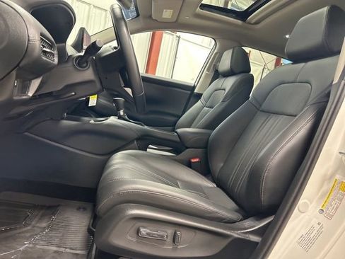Certified 2025 Honda HR-V EX-L image 12