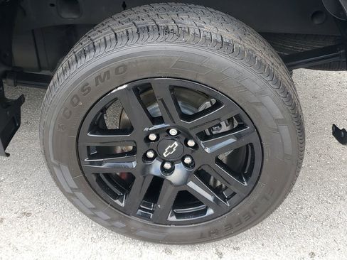 Used 2022 Chevrolet Silverado 1500 RST image 5