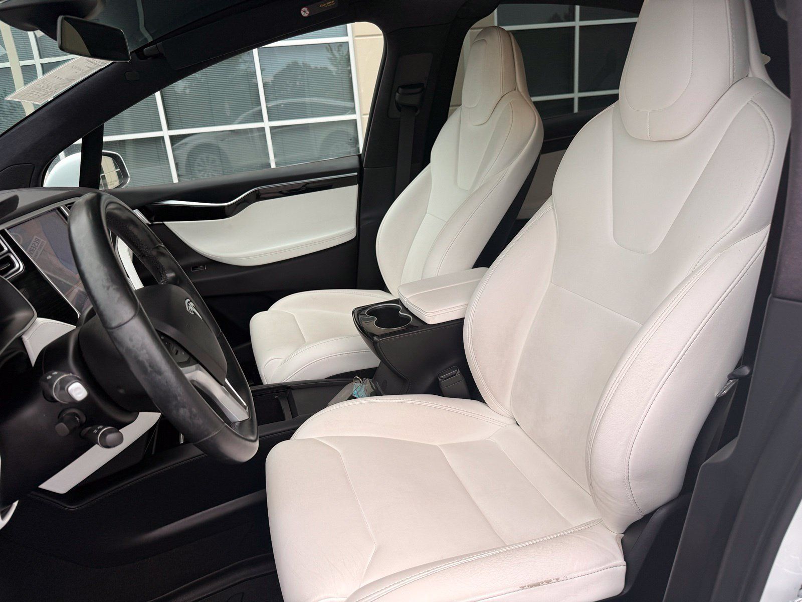 Used 2018 Tesla Model X 75D AWD/4WD image 35