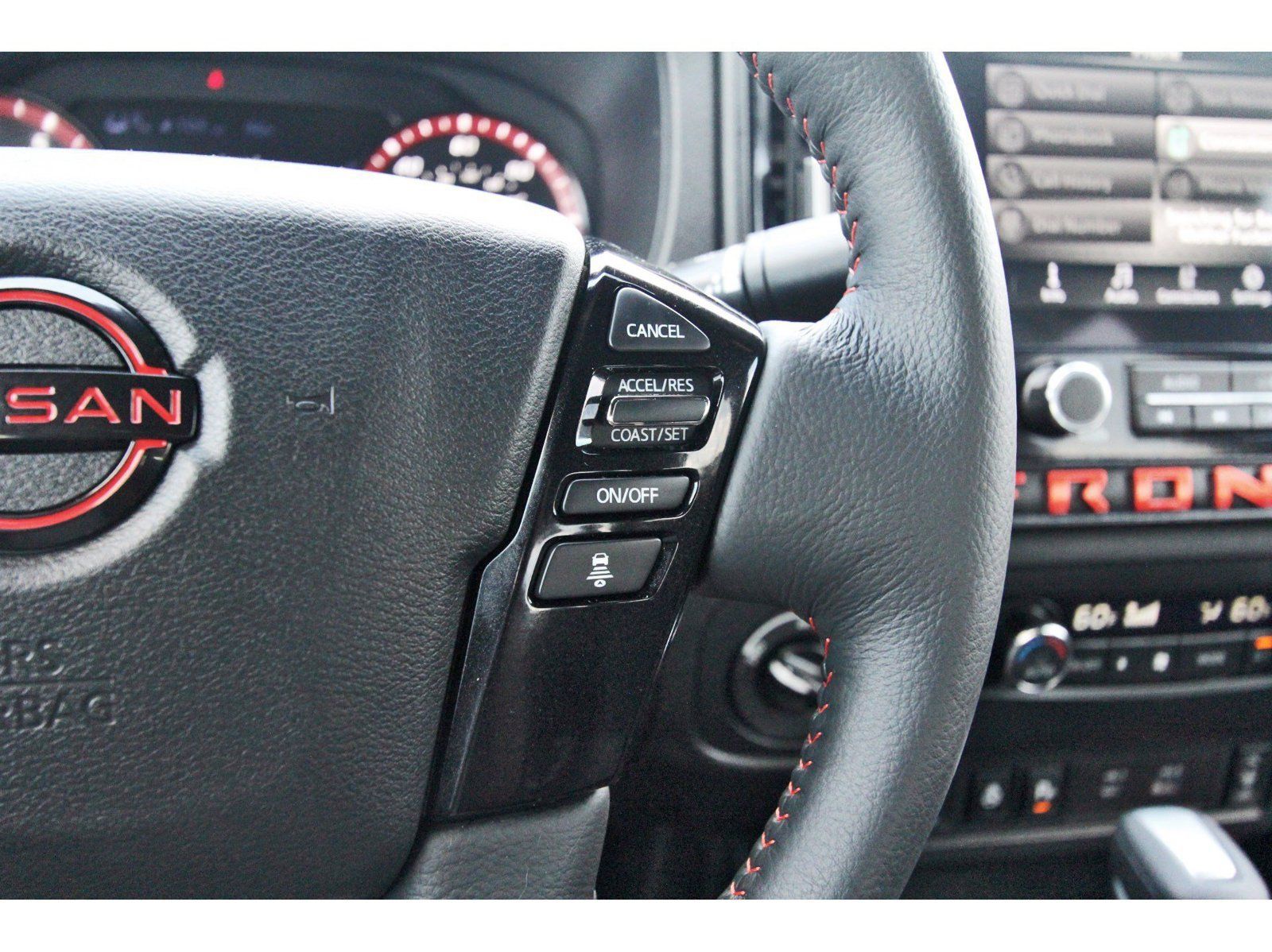 Used 2026 Nissan Frontier PRO-4X w/ Tow Package AWD/4WD image 24