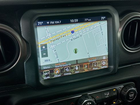 Used 2023 Jeep Wrangler Unlimited w/ Cold Weather Group image 21