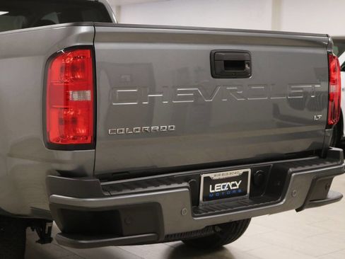 Used 2022 Chevrolet Colorado LT w/ Fleet Safety Package image 81