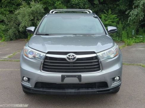 Used 2014 Toyota Highlander Limited AWD/4WD image 9