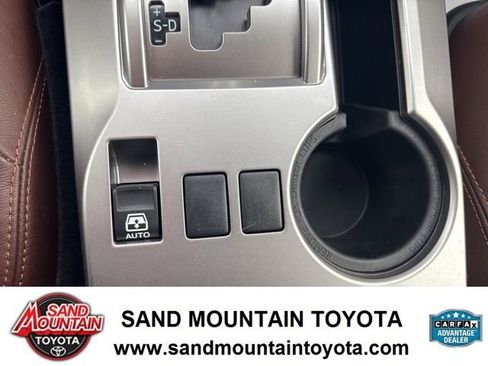Used 2021 Toyota 4Runner Limited image 19