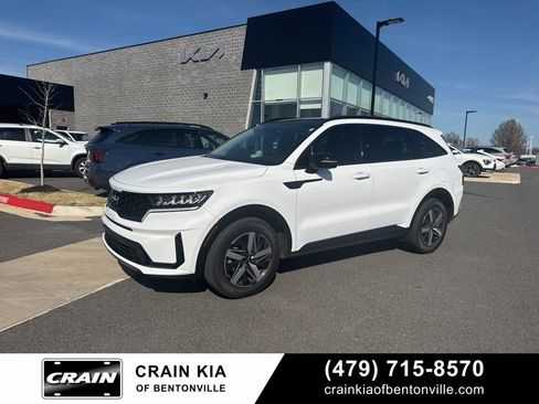 Certified 2023 Kia Sorento S w/ Panoramic Sunroof Package image 1