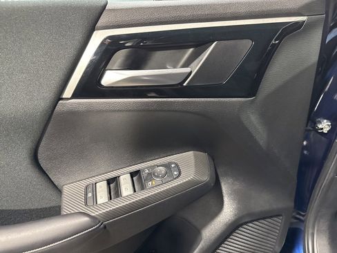 Used 2023 Mitsubishi Outlander ES image 30