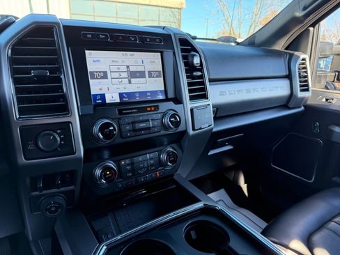 Used 2020 Ford F250 Platinum w/ FX4 Off-Road Package image 33