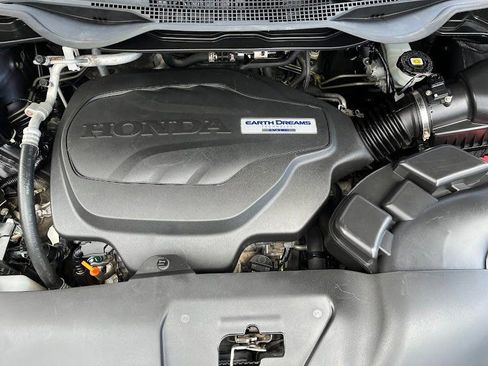 Used 2019 Honda Odyssey EX image 28