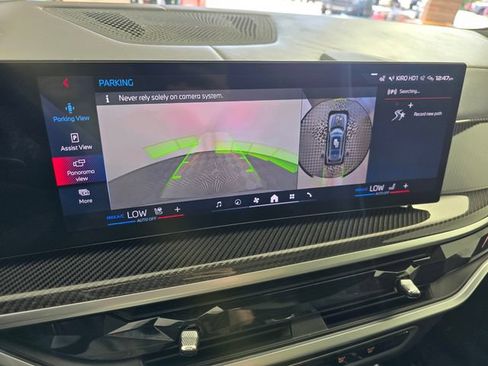 Used 2025 BMW X7 M60i AWD/4WD image 35