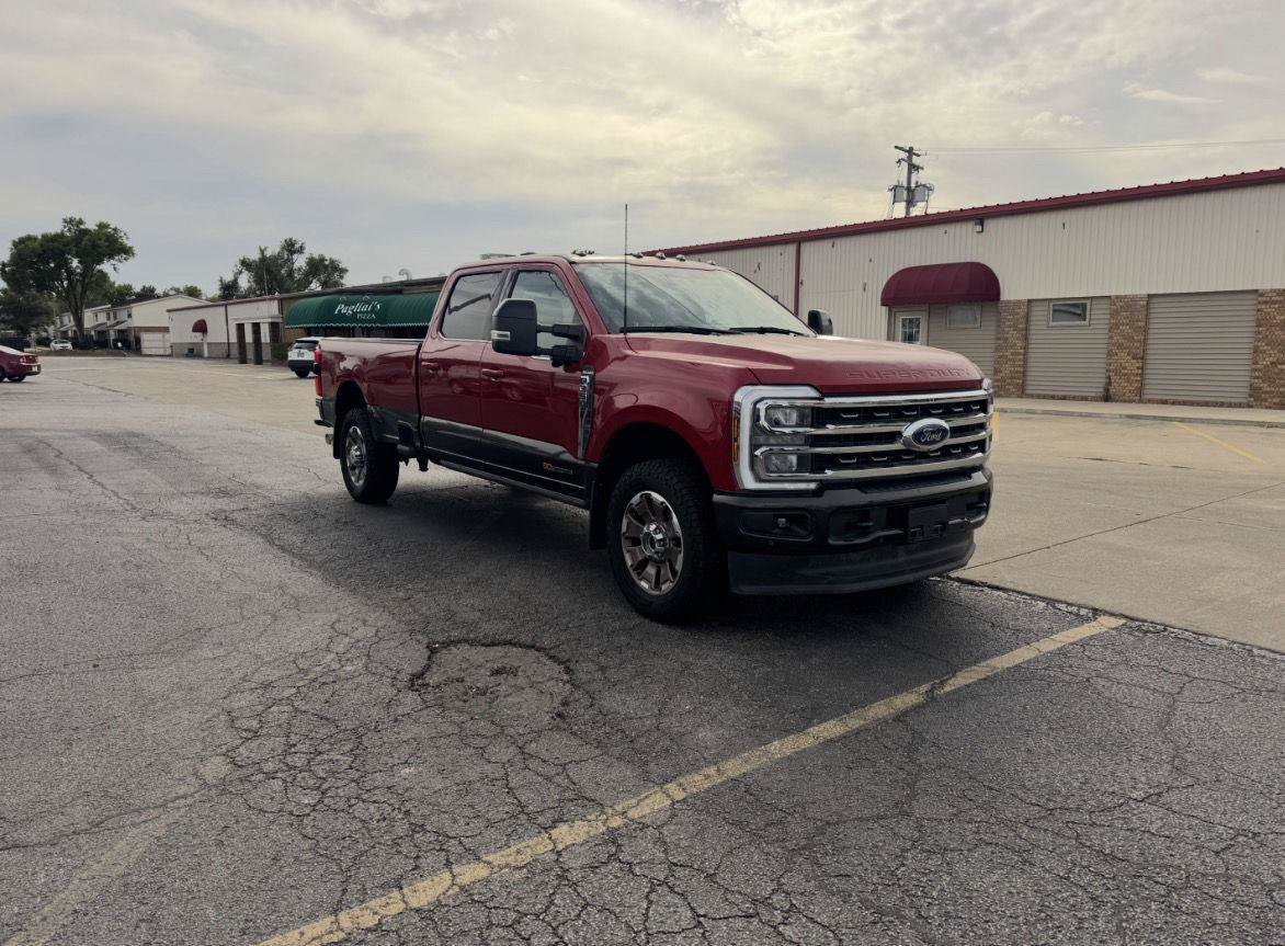 Used 2024 Ford F350 King Ranch AWD/4WD image 2
