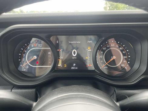 New 2025 Jeep Gladiator Sport w/ Premium Package AWD/4WD image 28