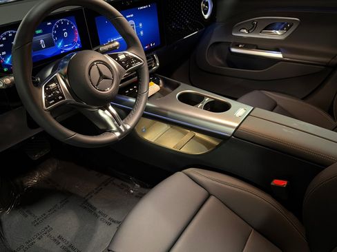 New 2027 Mercedes-Benz CLA 220 image 9
