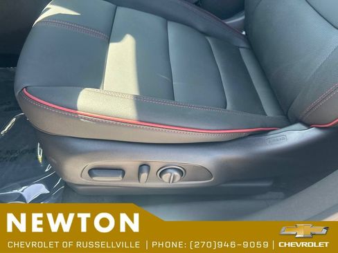 New 2026 Chevrolet TrailBlazer RS w/ Convenience Package FWD image 6
