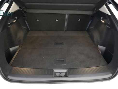 Used 2023 Nissan Ariya AWD/4WD image 8