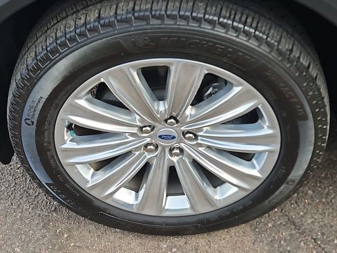 Used 2022 Ford Explorer Limited w/ Hybrid Equipment Group 310A image 10