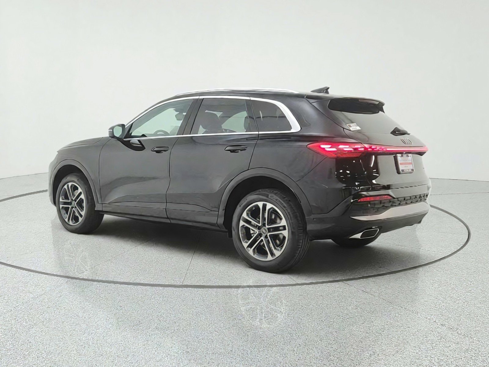 New 2026 Audi Q5 Premium AWD/4WD image 7