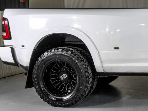 Used 2022 RAM 3500 Limited AWD/4WD image 7