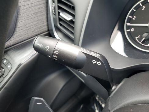 Certified 2023 Nissan Rogue S image 20