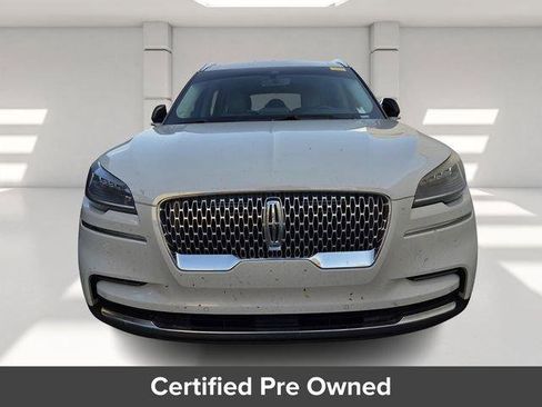 Used 2023 Lincoln Aviator 2WD w/ Class IV Trailer Tow Package image 2