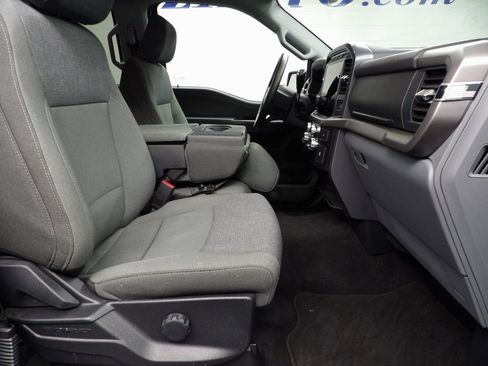 Used 2024 Ford F150 XLT image 36