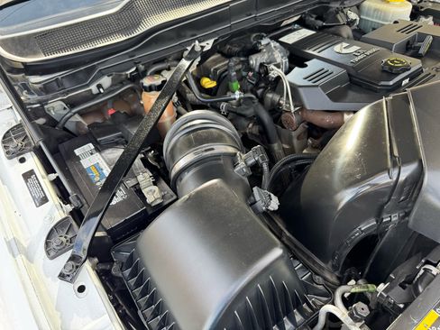 Used 2020 RAM 3500 Big Horn image 18