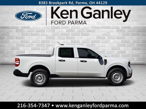 New 2025 Ford Maverick XL FWD image 4