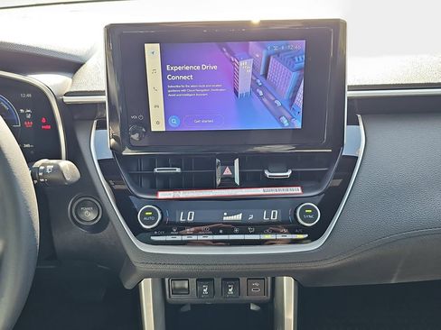 Used 2025 Toyota Corolla Cross AWD Hybrid w/ Convenience Package image 23