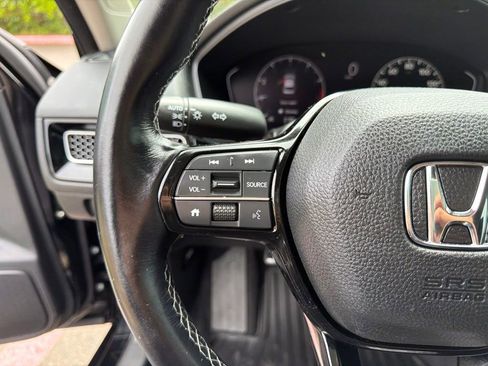Used 2022 Honda Civic EX image 16