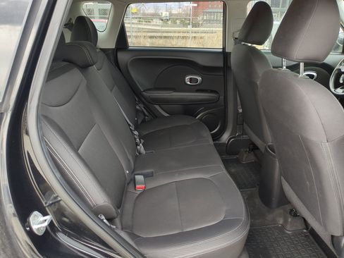 Used 2016 Kia Soul image 24