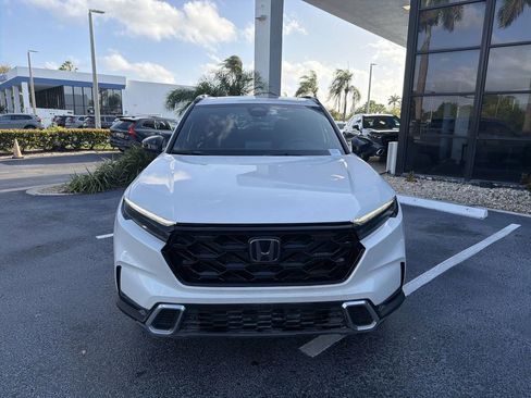 Certified 2025 Honda CR-V Sport Touring image 3