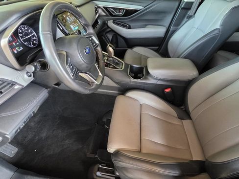 Used 2024 Subaru Outback Limited AWD/4WD image 7