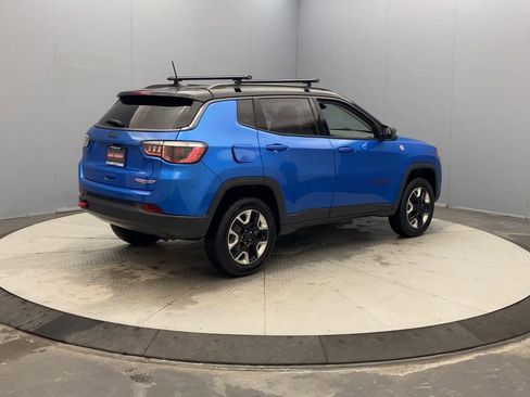 Used 2018 Jeep Compass Trailhawk w/ Cold Weather Group AWD/4WD image 5