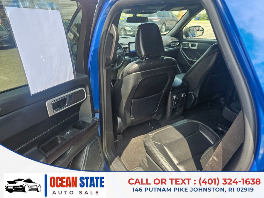 Used 2020 Ford Explorer XLT w/ Equipment Group 202A AWD/4WD image 9
